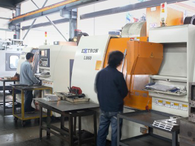 當今濕法制粒機已發展到高速濕法制粒